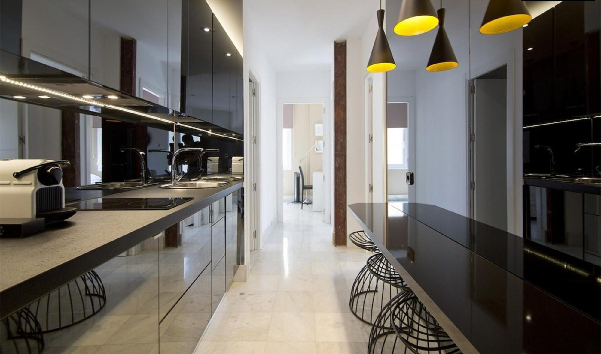 Appartement Embajadores -no Ascensor- *